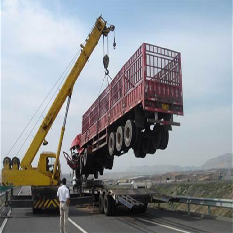 云霄县吊车出租分享吊具和吊物吊起方法有哪些