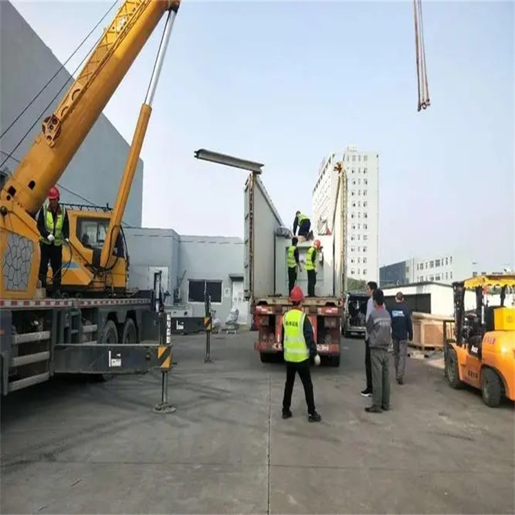 云霄县如何找到附近的吊车救援服务