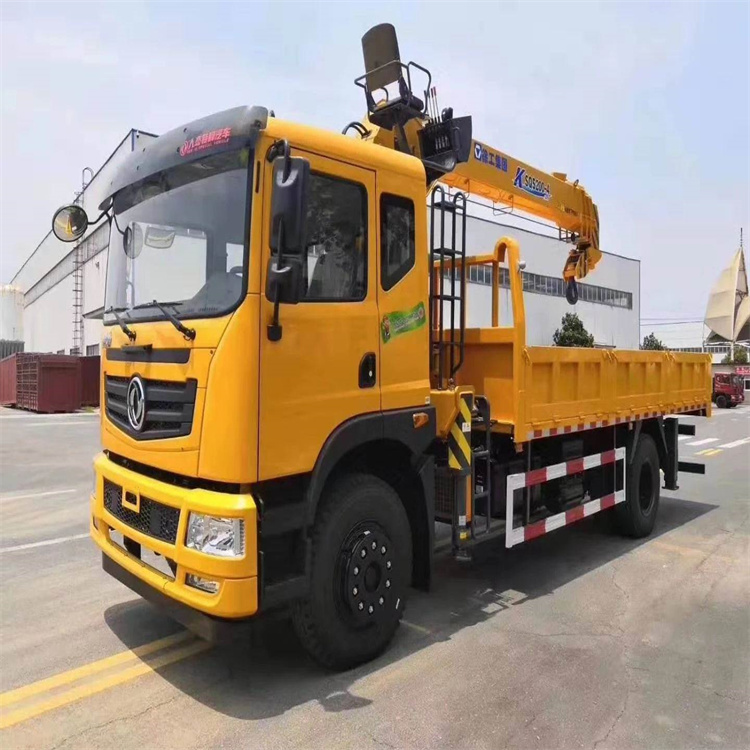 云霄县附近找一辆随车吊出租