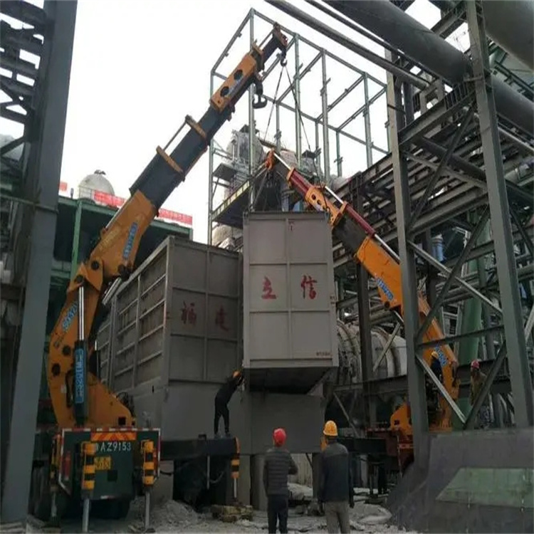 云霄县折臂吊车租赁电话